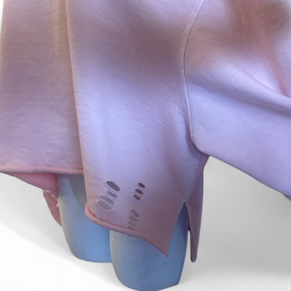 Lily & Lottie Chelsea Deboer Distressed Hoodie Size Medium Light Pink Raw Edges - Picture 3 of 13